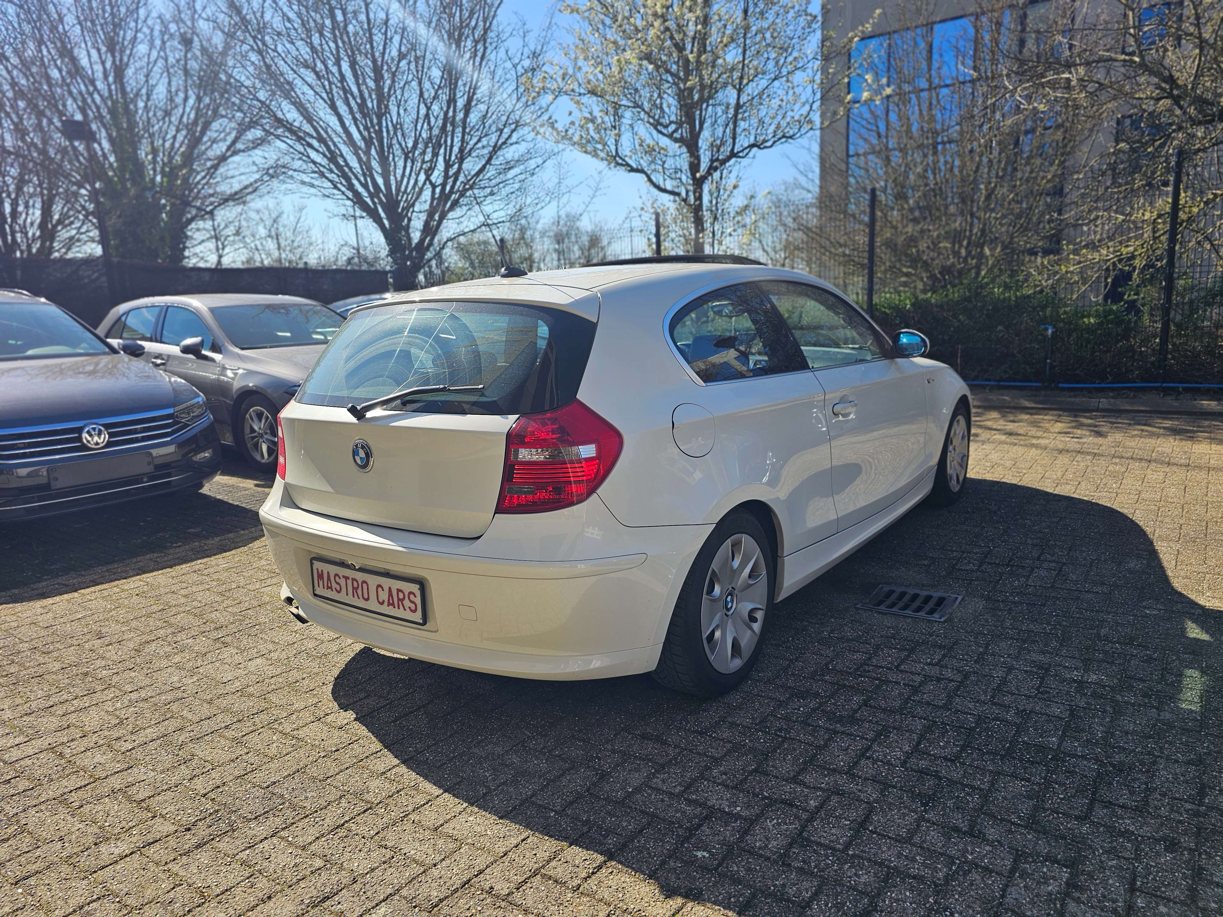BMW 118 118i