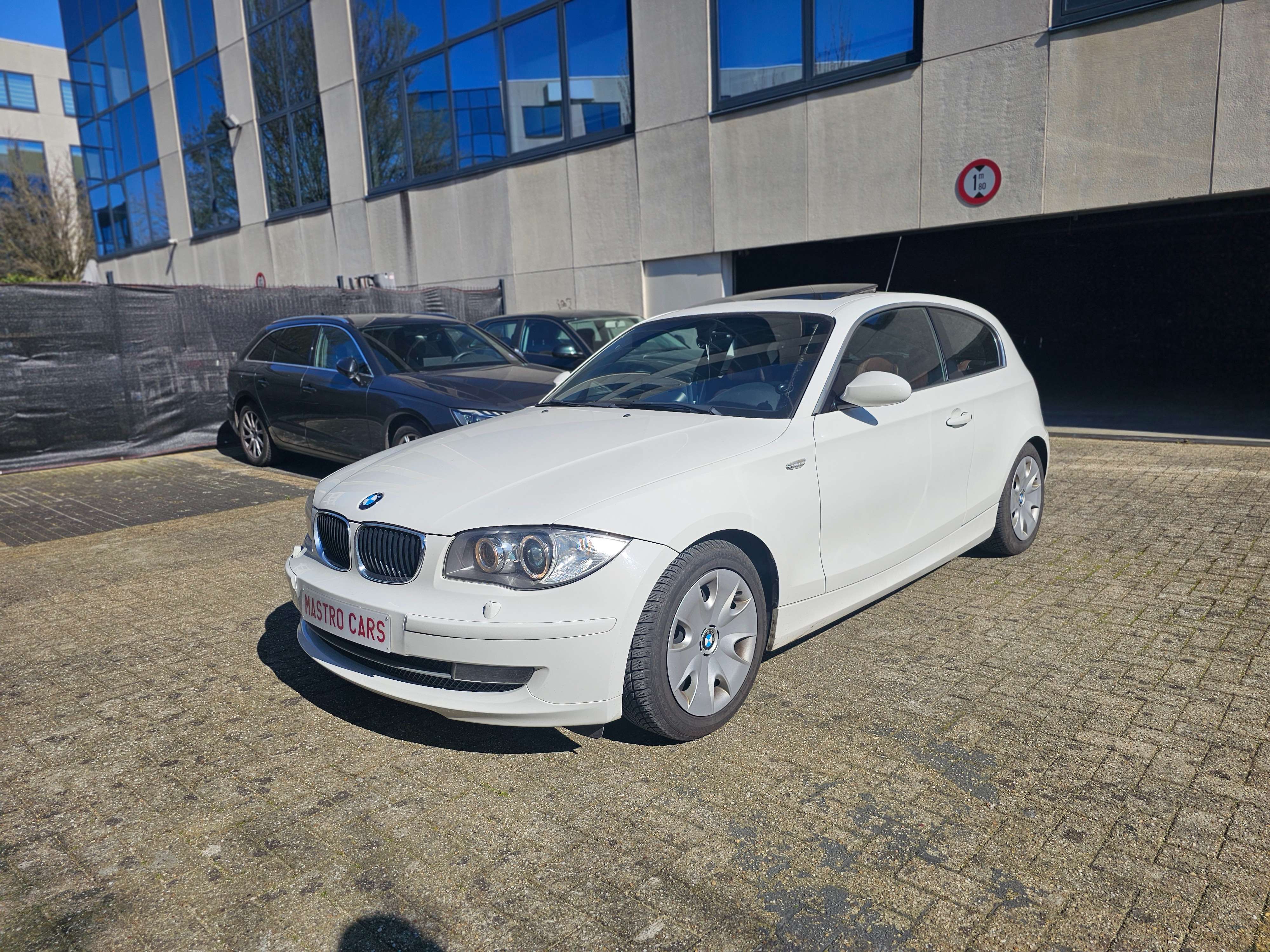 BMW 118 118i