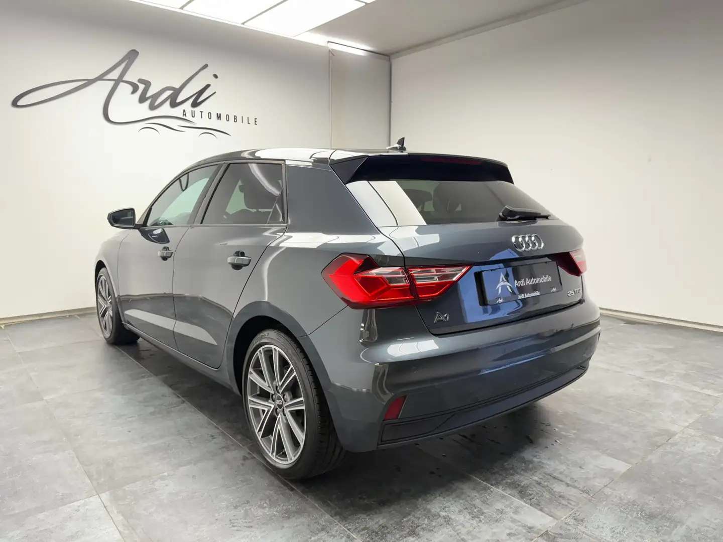 Audi A1 Sportback 25 TFSI S tronic*CARPLAY*1 PROP*GARANTIE