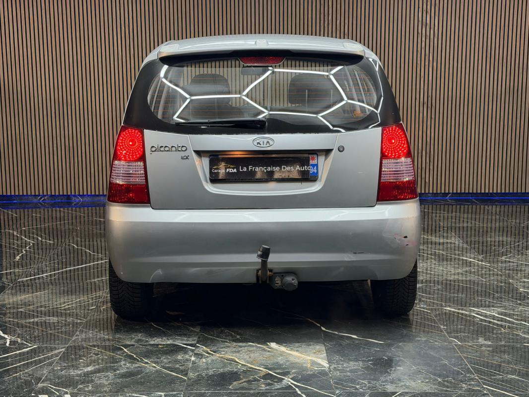 Kia Picanto 1.1 EX 4pl A