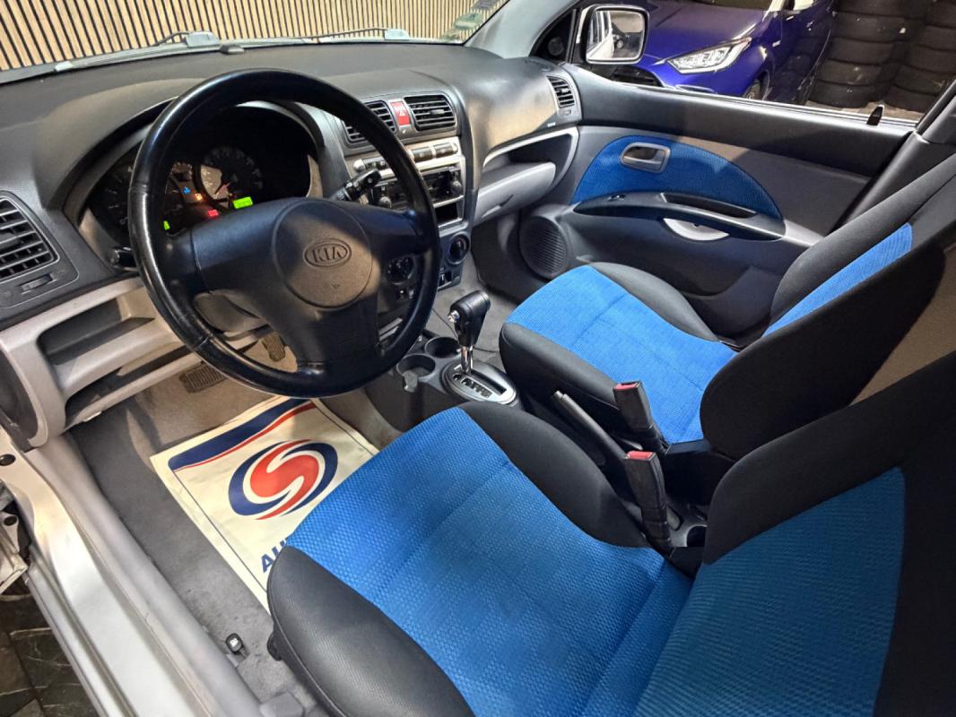 Kia Picanto 1.1 EX 4pl A