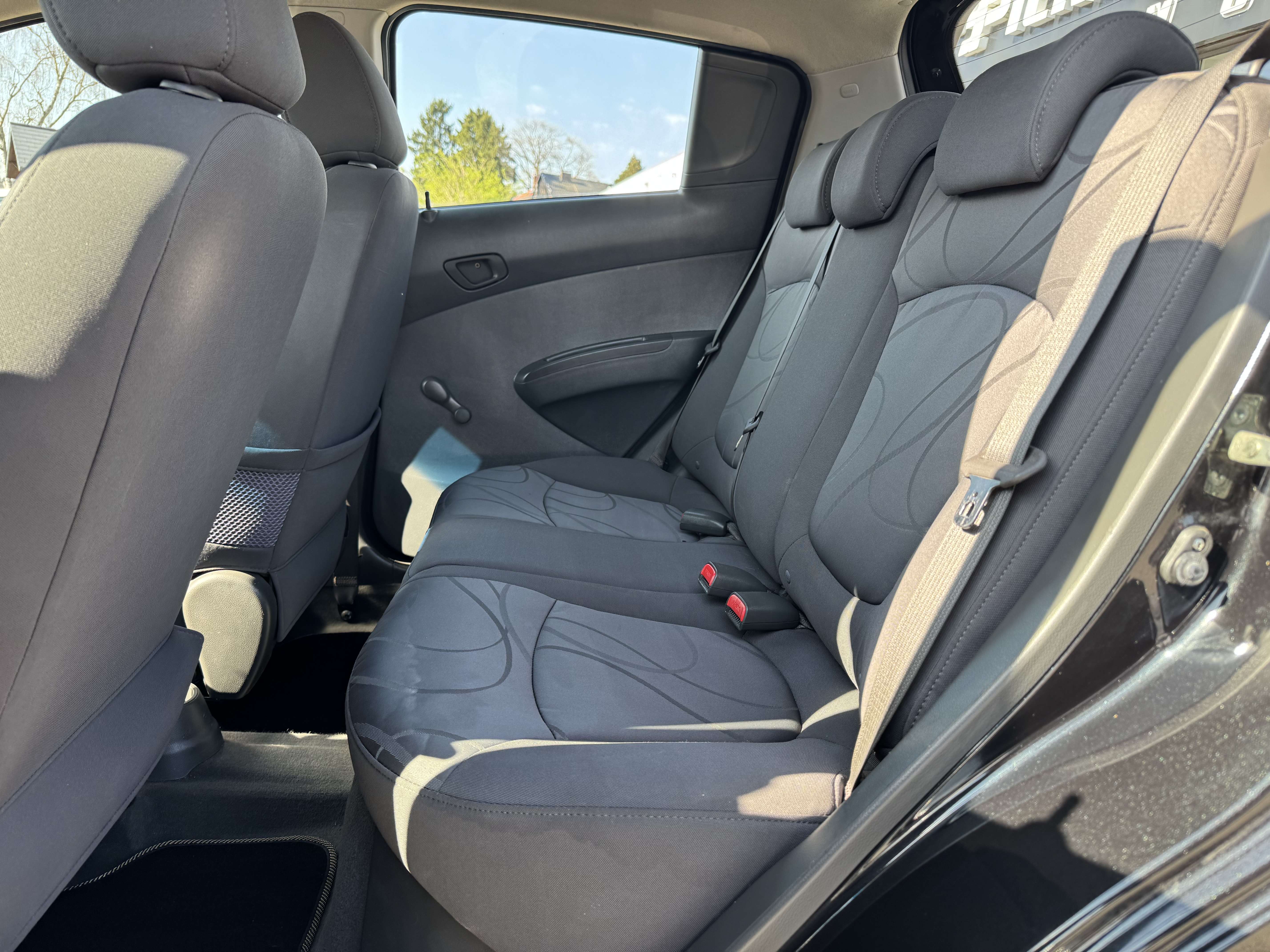 Chevrolet Spark 1.0i LS / GARANTIE / AIRCO / RADIO / USB / CD