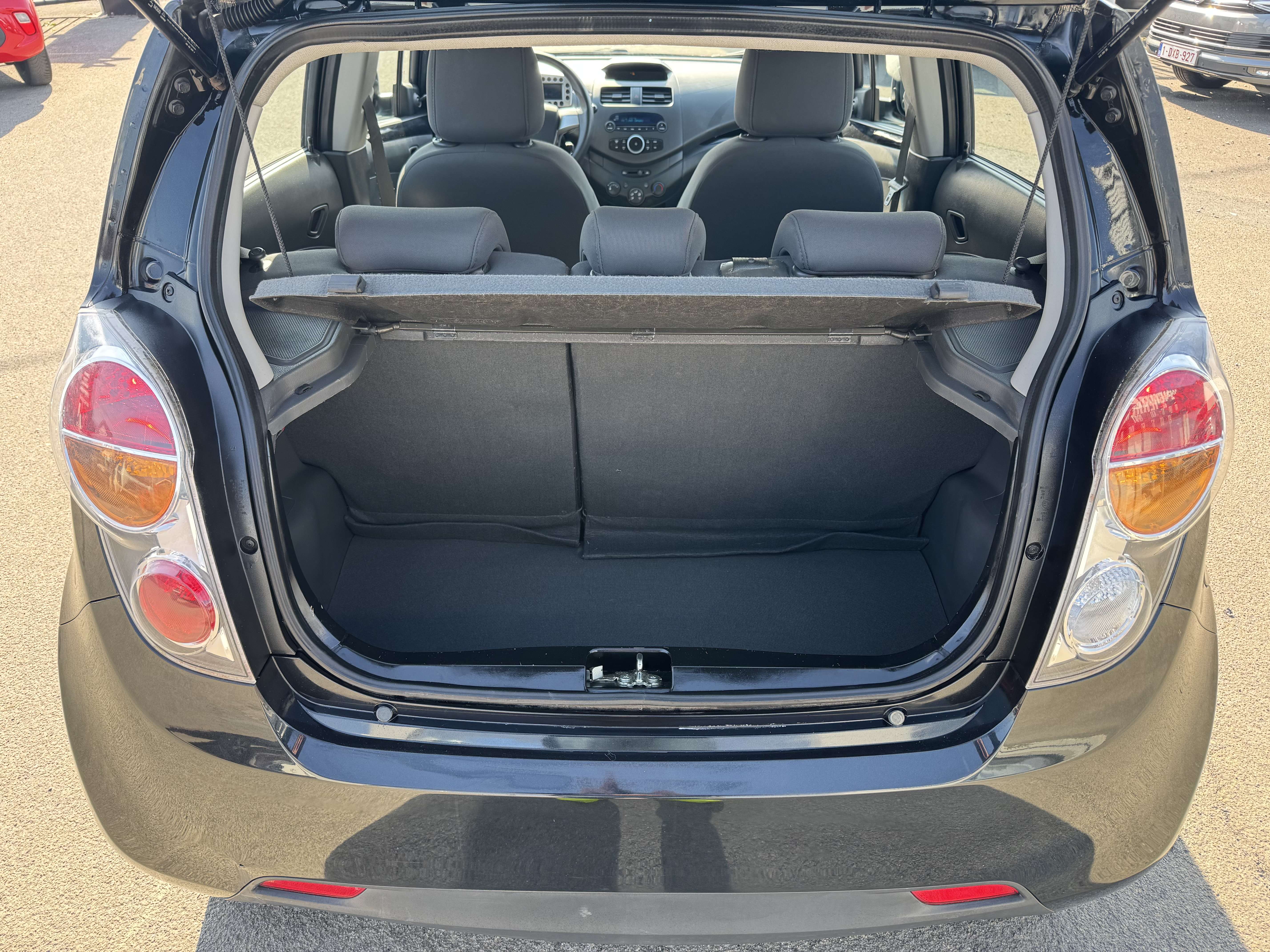 Chevrolet Spark 1.0i LS / GARANTIE / AIRCO / RADIO / USB / CD
