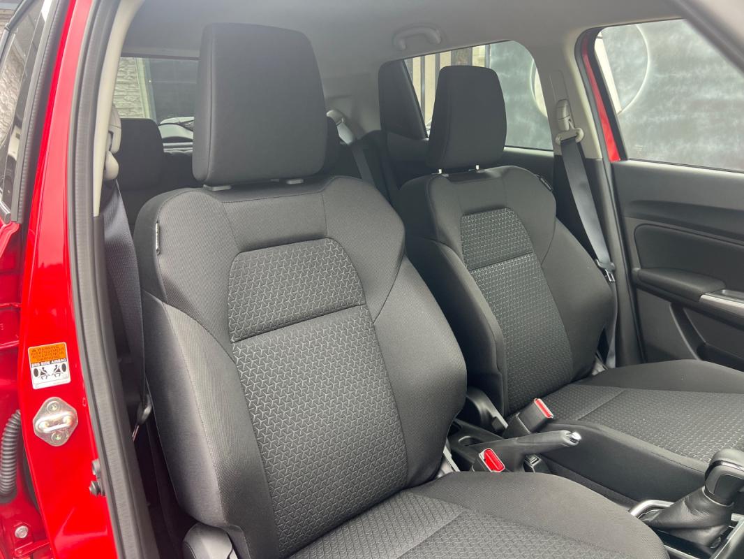 Suzuki Swift 1,2 83 Ch Dualjet Hybride Auto Pack