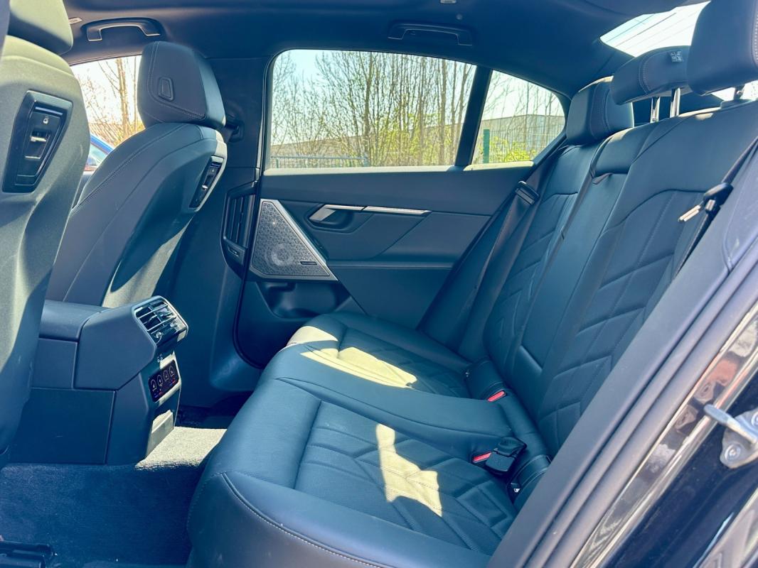 Bmw Serie 5 530e PHEV 299 ch BVA8 M Sport - 2024 98 500 km Garantie