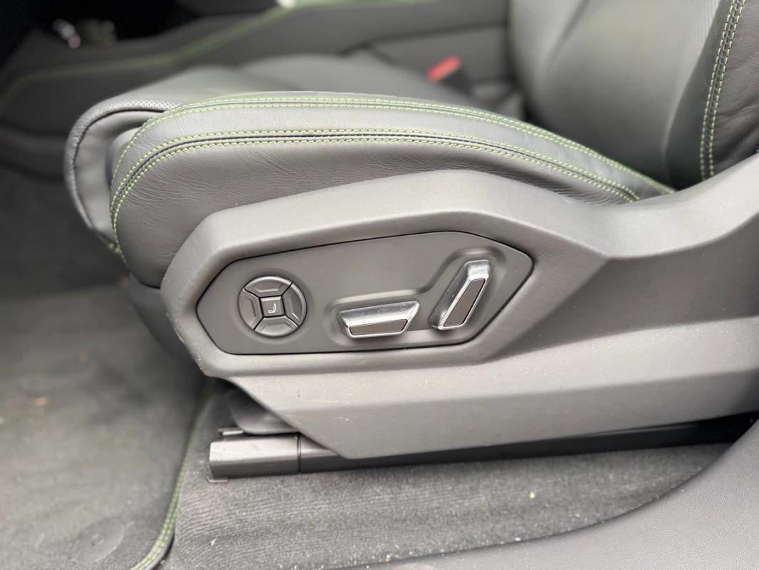 Lamborghini Urus 4.0 V8 650 ch Biturbo - TOIT OUVRANT BANG & OLUFSEN CAMERA DE RECUL