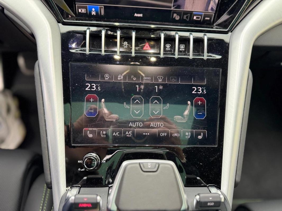 Lamborghini Urus 4.0 V8 650 ch Biturbo - TOIT OUVRANT BANG & OLUFSEN CAMERA DE RECUL