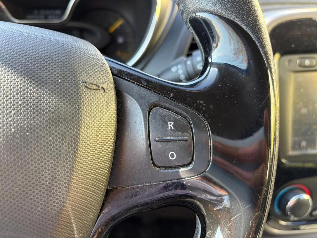 Renault Captur 1.5 dCi eco2 S&S 90 cv - RADAR DE RECUL CLIMATISATION ECRAN GPS REGULATEUR