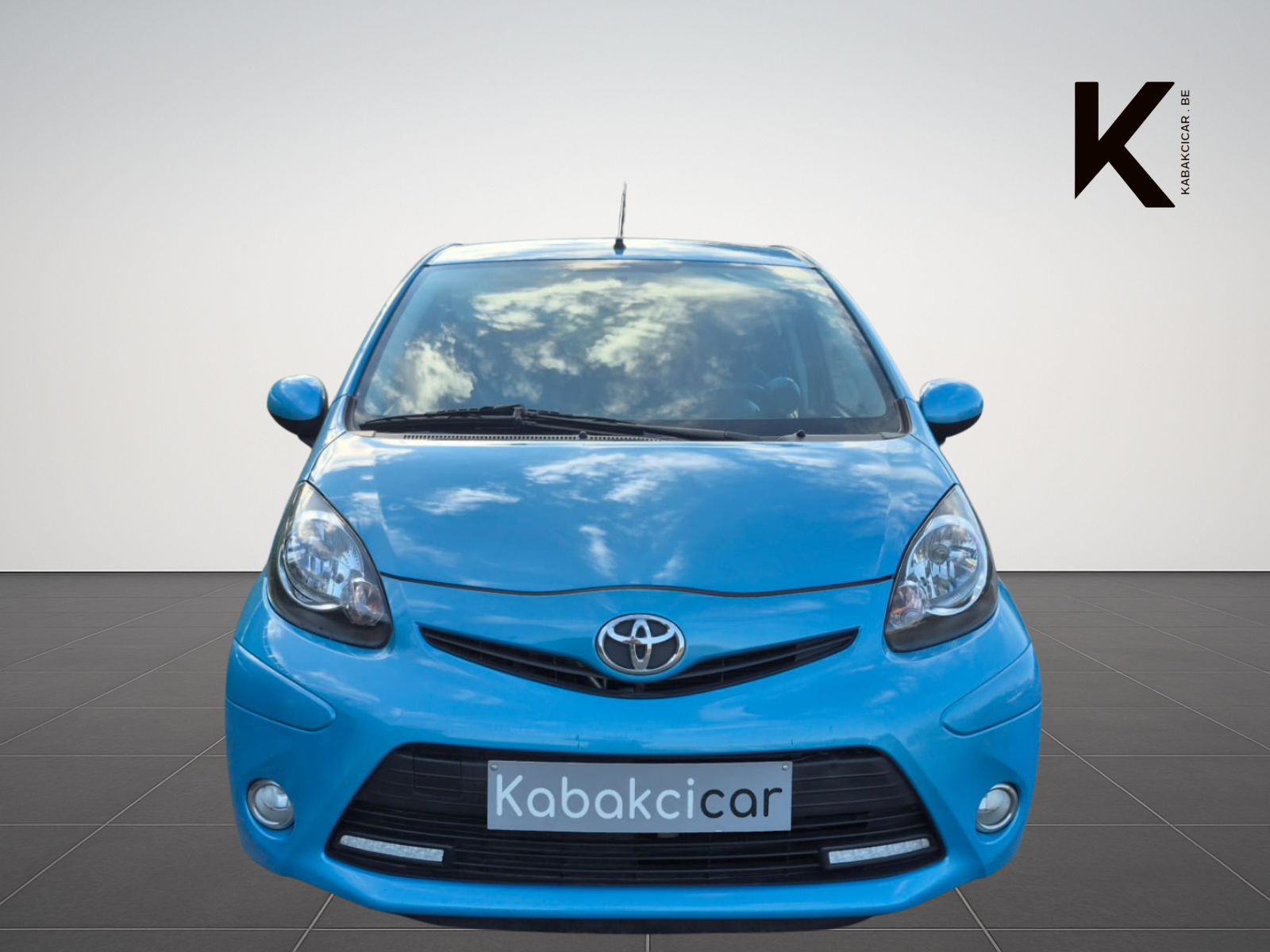 Toyota Aygo 1.0i Color Edition - Petit Budget Fiable et Faible Conso - Garantie 12 Mois avec Entretien Effectué - Zone LEZ Ok