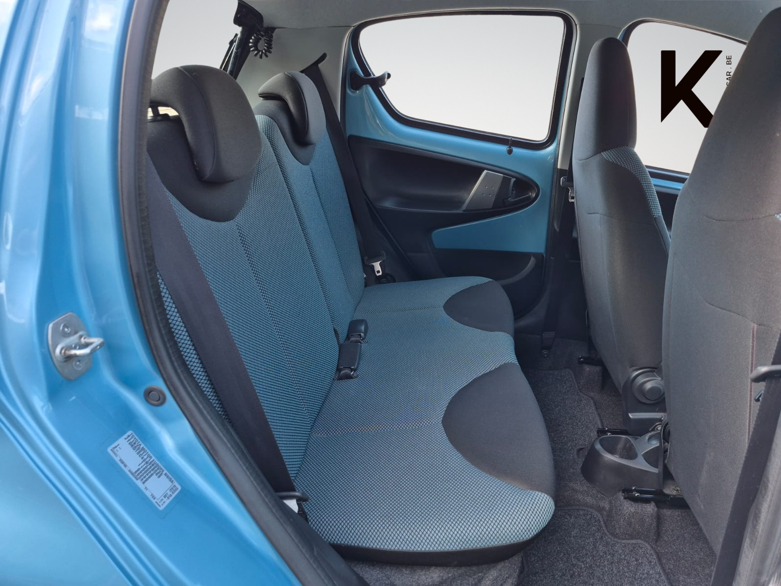Toyota Aygo 1.0i Color Edition - Petit Budget Fiable et Faible Conso - Garantie 12 Mois avec Entretien Effectué - Zone LEZ Ok