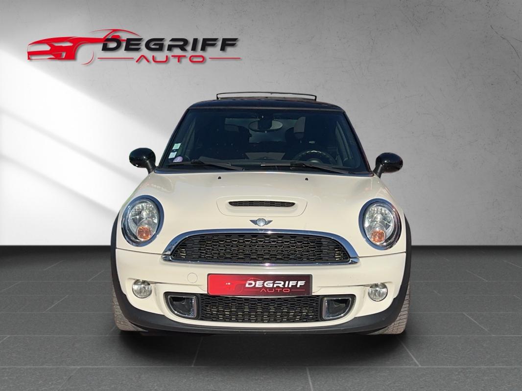 Mini Mini R56 184 ch Cooper S Hyde Park