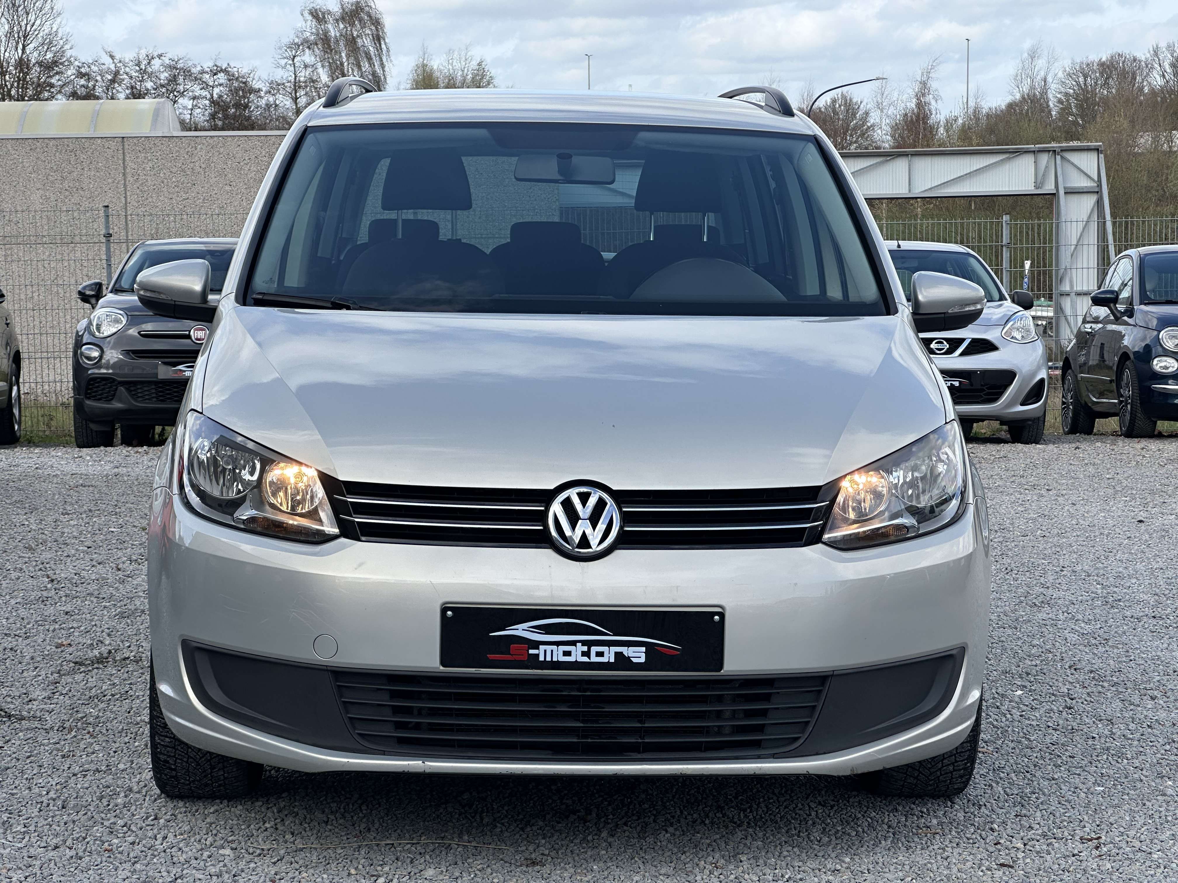 Volkswagen Touran 1.6 CR TDi • AUTOMATIQUE • TRES PROPRE