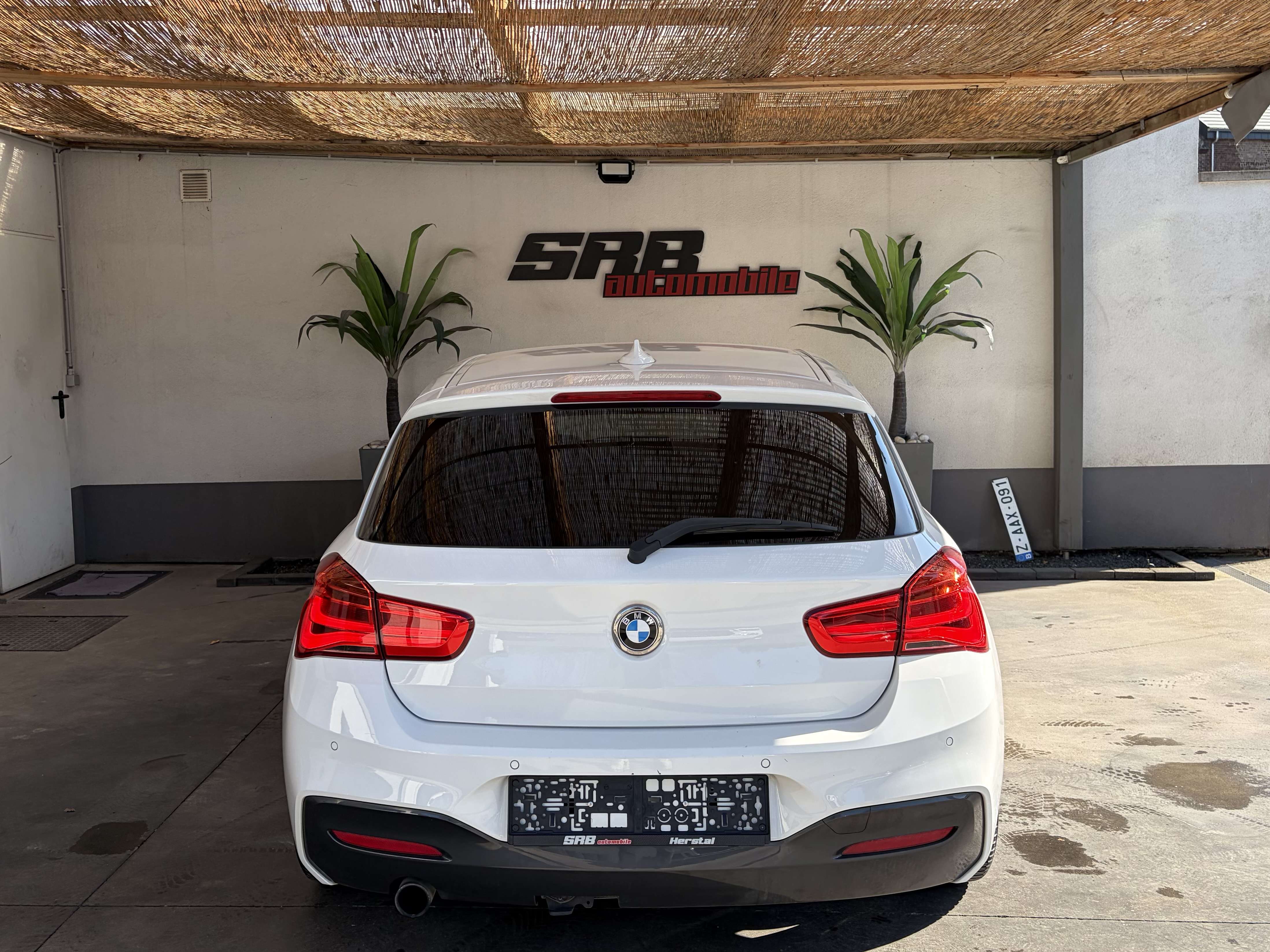 BMW 118 BMW 118i pack M