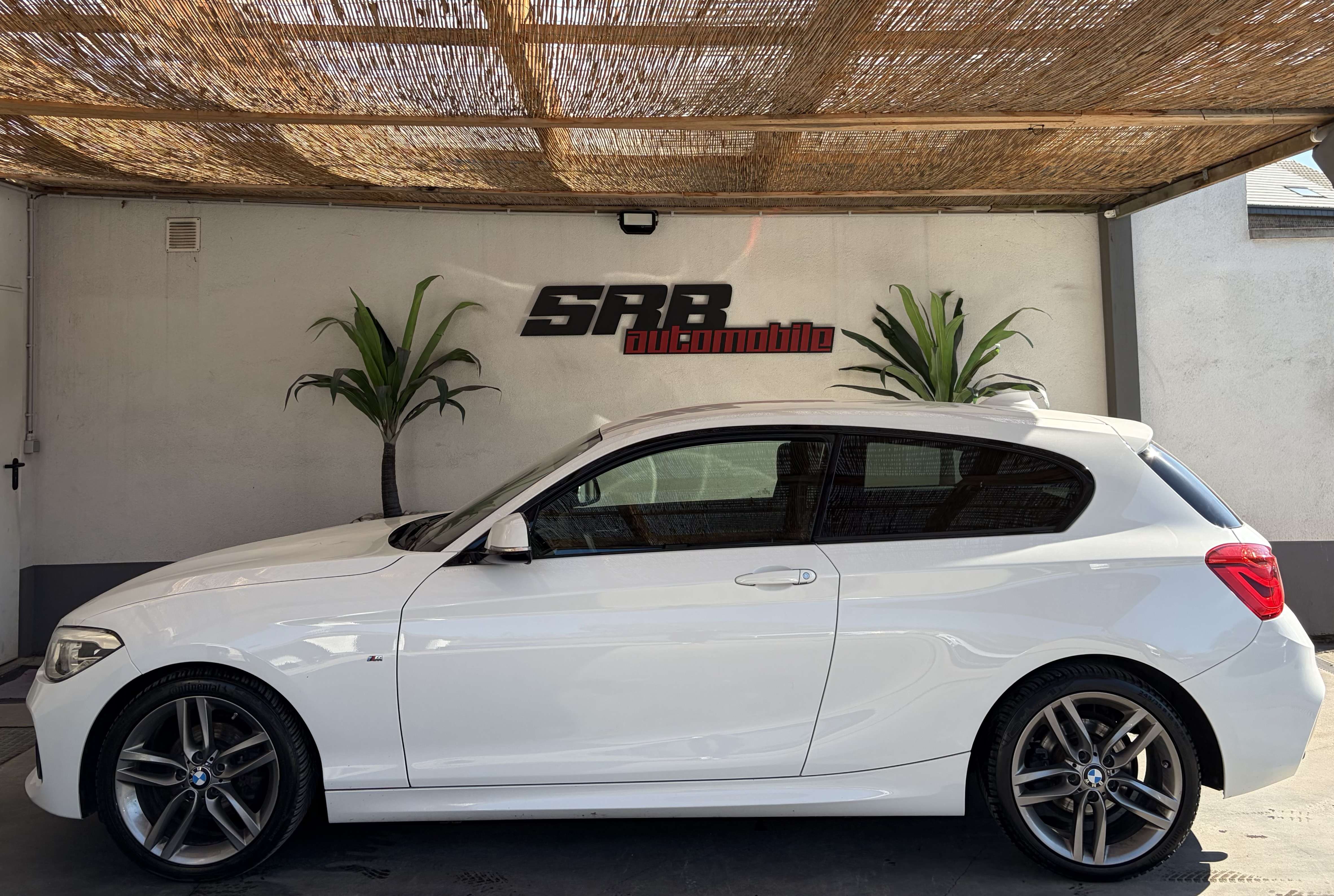 BMW 118 BMW 118i pack M