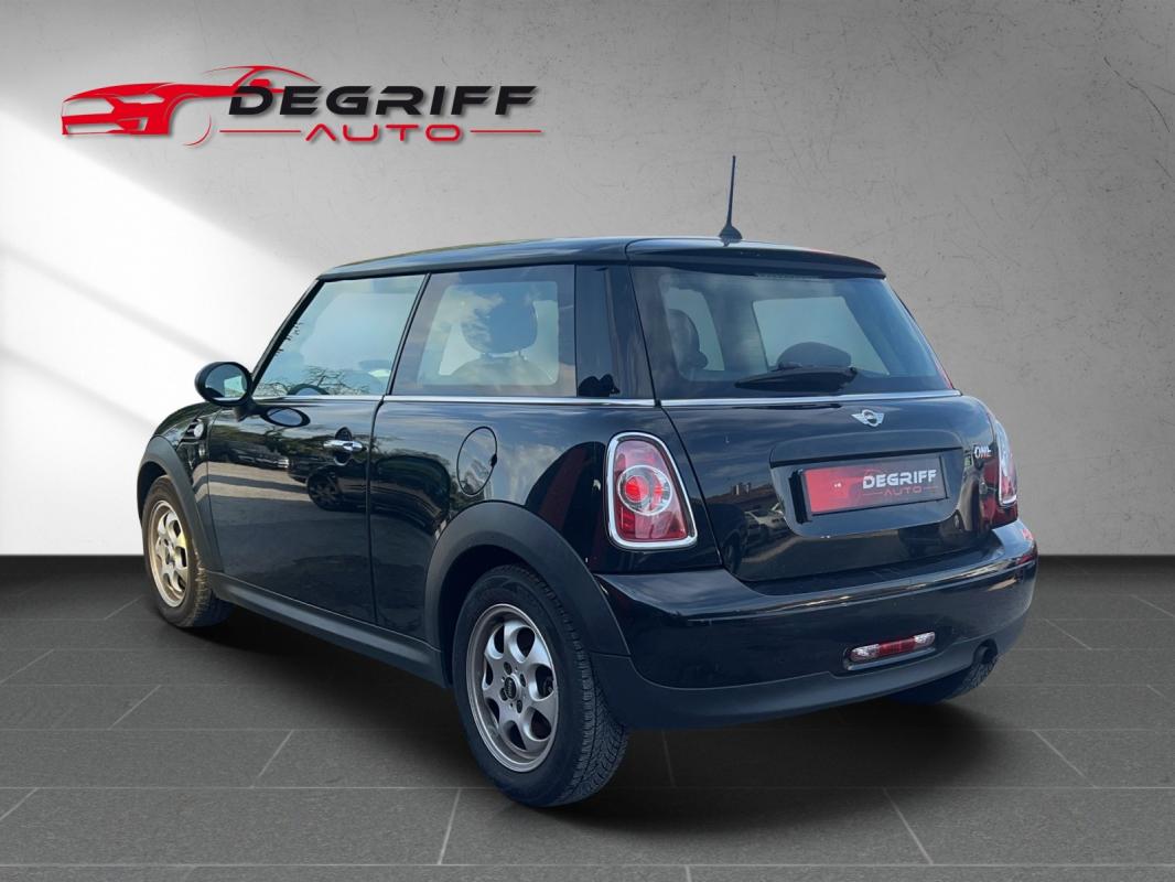 Mini Mini R56 122 ch Cooper Pack Chili