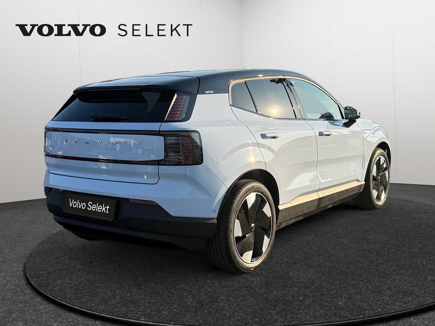 Volvo EX30 EX30 Ultra, Twin Motor Performance, Elektrisch