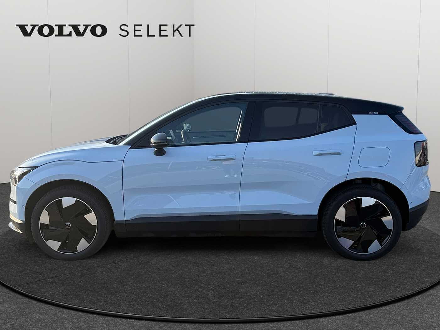 Volvo EX30 EX30 Ultra, Twin Motor Performance, Elektrisch
