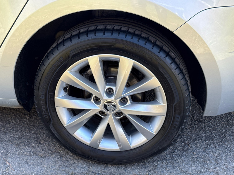 Skoda OCTAVIA COMBI 1.6 TDI 116CH SCR BUSINESS DSG7 * 11/2019 * 119.000KM