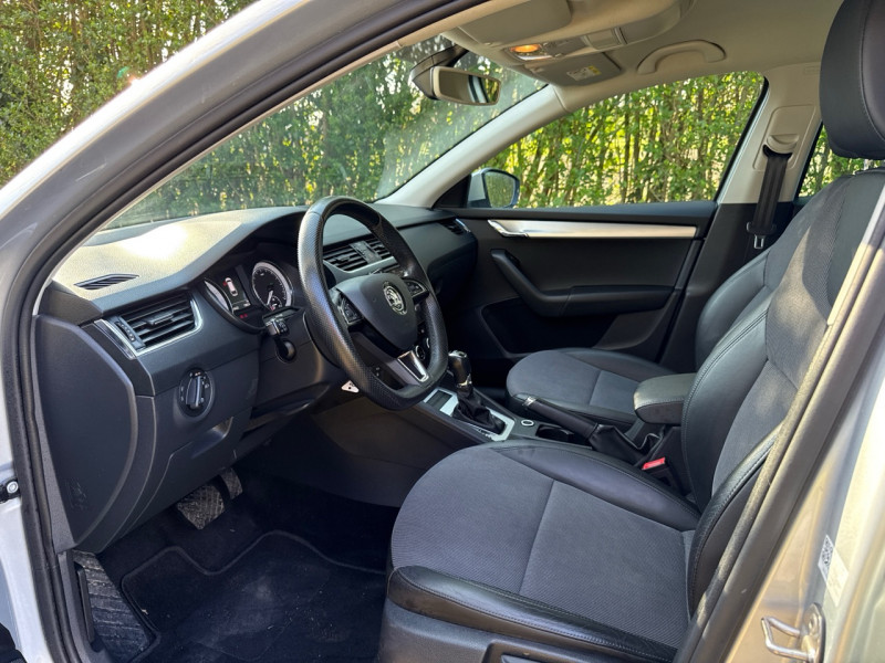 Skoda OCTAVIA COMBI 1.6 TDI 116CH SCR BUSINESS DSG7 * 11/2019 * 119.000KM