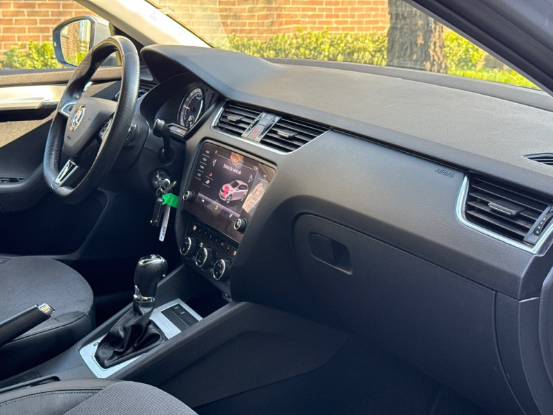 Skoda OCTAVIA COMBI 1.6 TDI 116CH SCR BUSINESS DSG7 * 11/2019 * 119.000KM