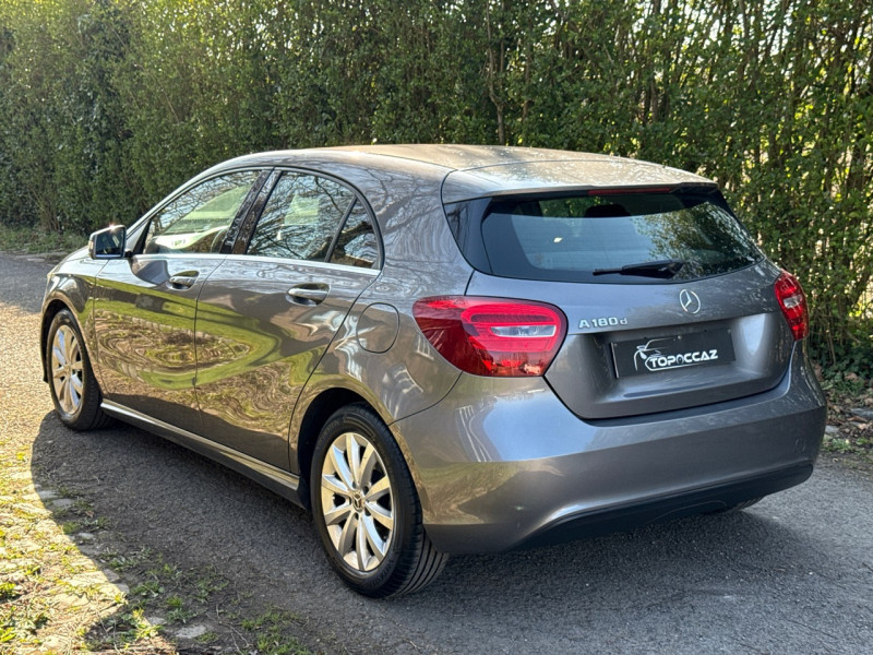 Mercedes-Benz CLASSE A 180 D BUSINESS EDITION * 101.000KM * 2017 * GARANTIE