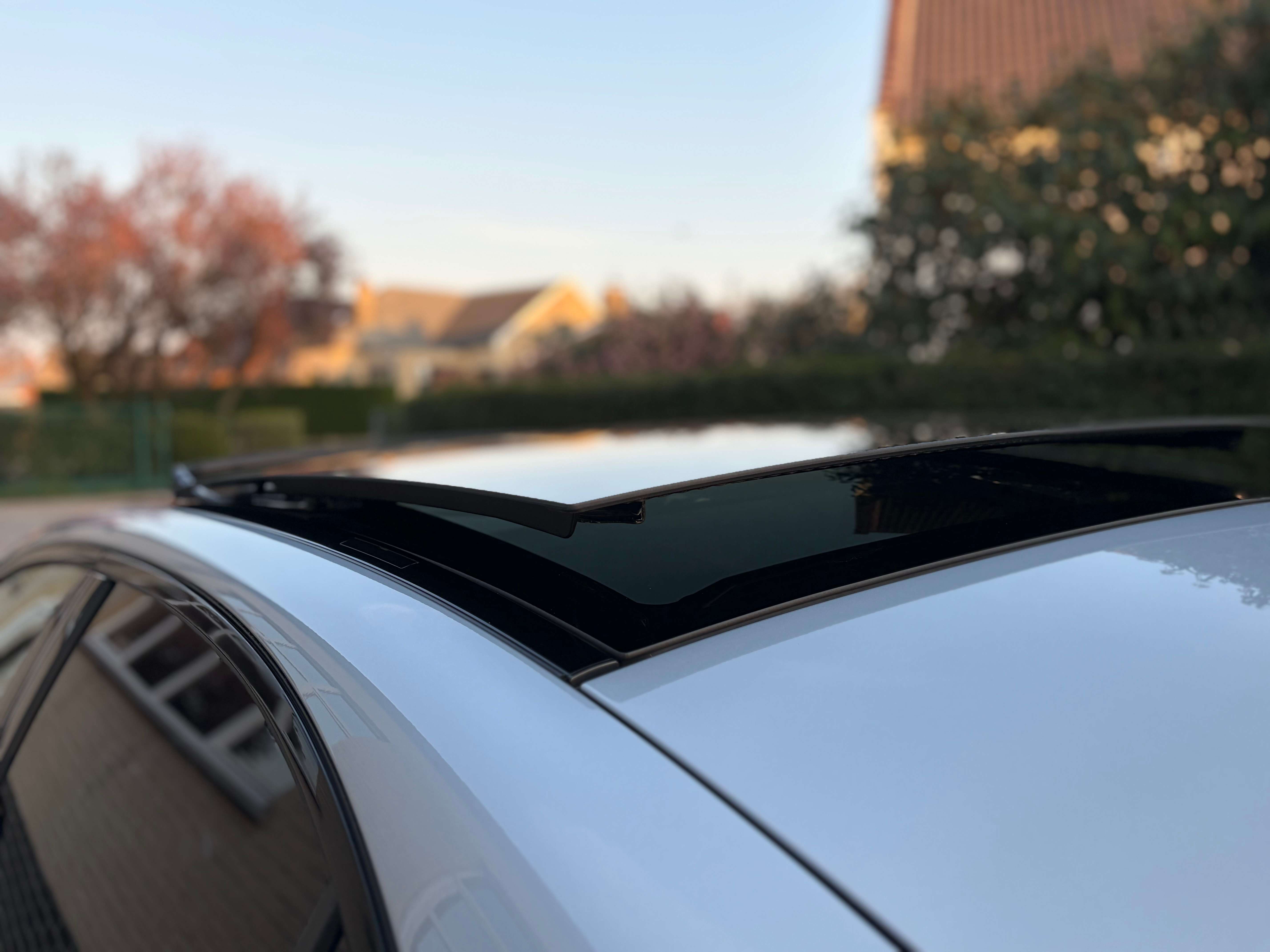 Mercedes-Benz C 180 AMG Line Pano Head up display  ### 32000 km ###