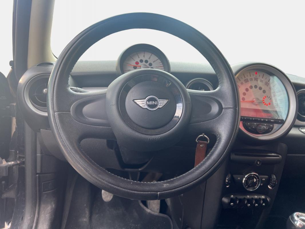 Mini Mini R56 122 ch Cooper Pack Chili