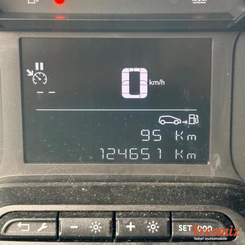 Peugeot Partner Vu FOURGON 1.5 BLUEHDI 100 Crédit possible sur 60 mois