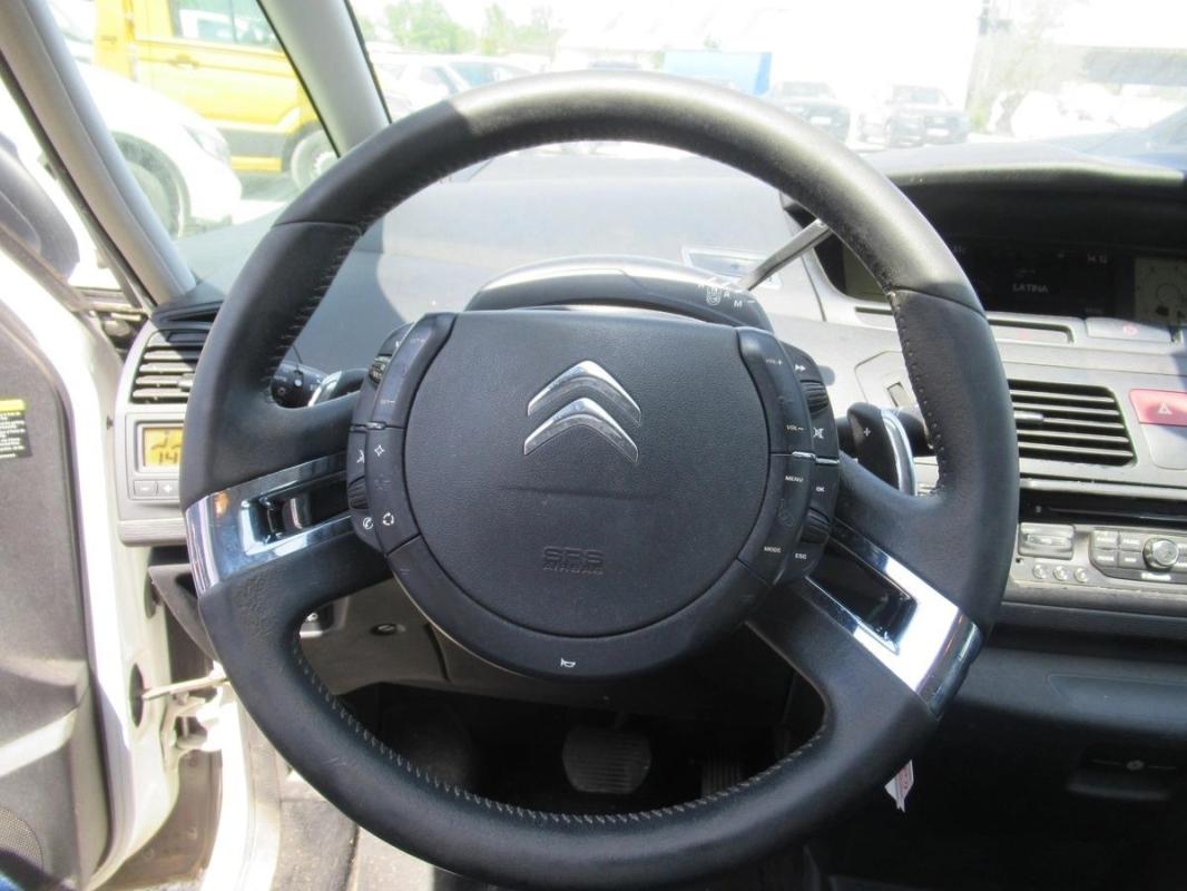 Citroen C4 HDI – 7 PLACES 1803