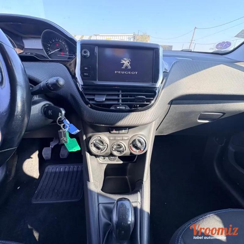 Peugeot 208 GENERATION-I 1.2 PURETECH 80 ACTIVE 1903
