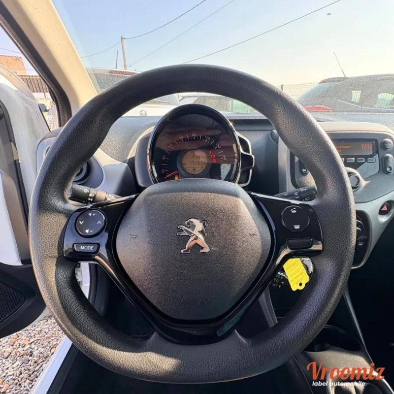 Peugeot 108 1.0 VTI 70 ALLURE