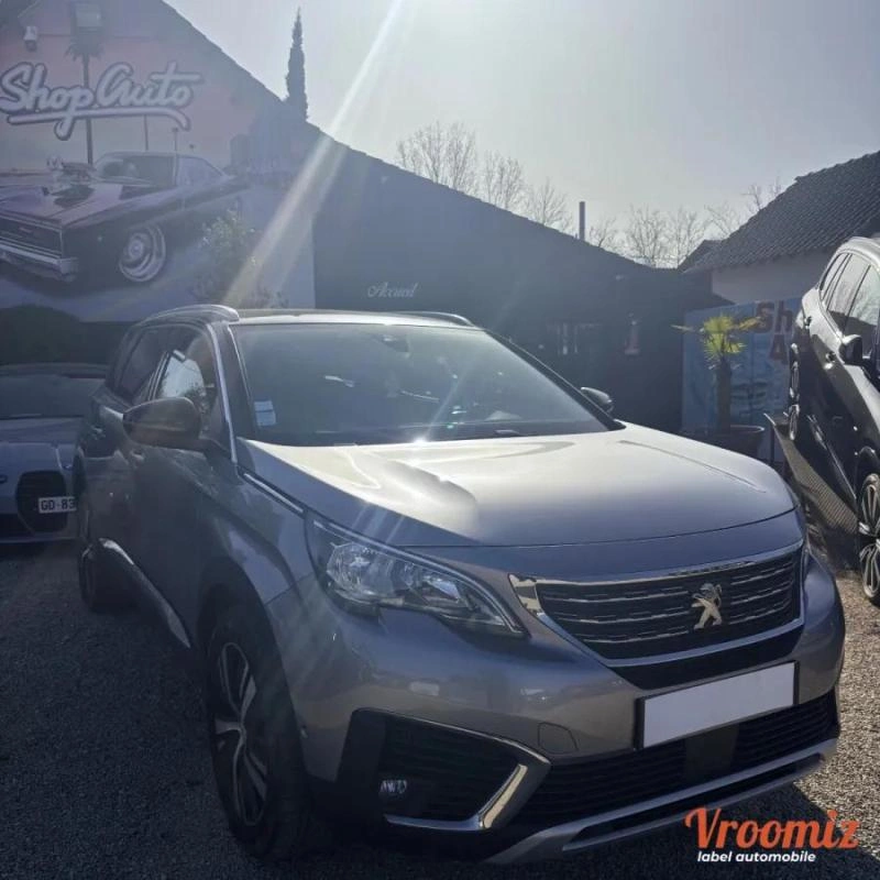 Peugeot 5008 GENERATION-II 1.5 BLUEHDI Crédit possible sur 60 mois
