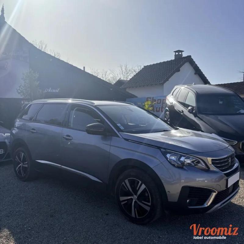 Peugeot 5008 GENERATION-II 1.5 BLUEHDI Crédit possible sur 60 mois