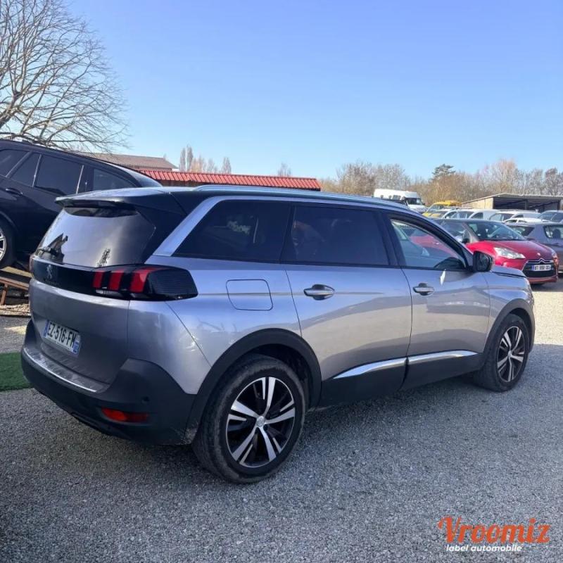 Peugeot 5008 GENERATION-II 1.5 BLUEHDI Crédit possible sur 60 mois