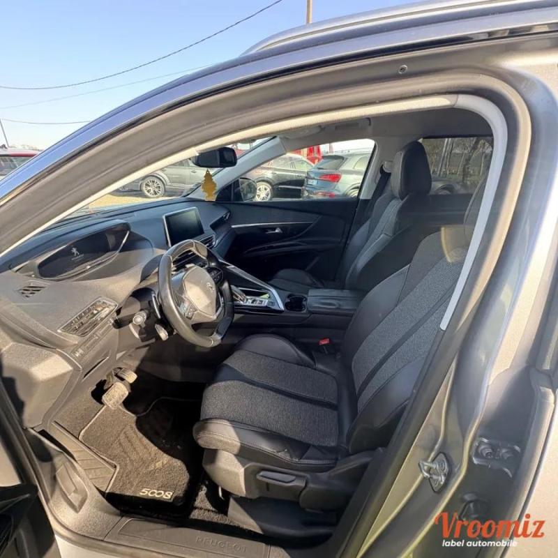 Peugeot 5008 GENERATION-II 1.5 BLUEHDI Crédit possible sur 60 mois