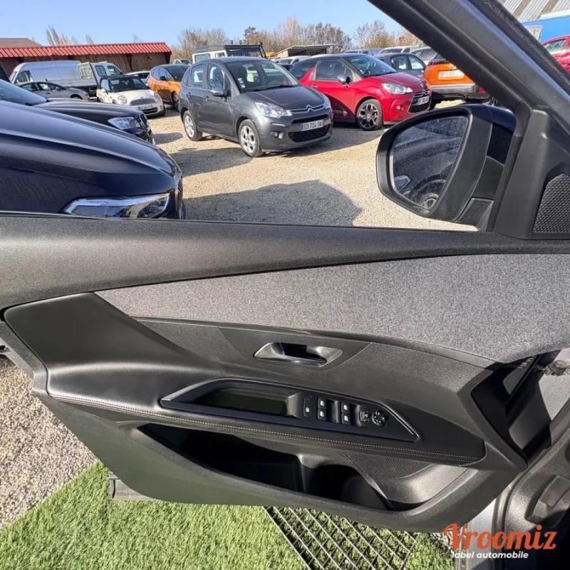Peugeot 5008 GENERATION-II 1.5 BLUEHDI Crédit possible sur 60 mois