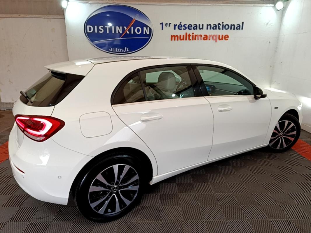 Mercedes-Benz Classe A IV Berline 250 e Business Line 8G-DCT