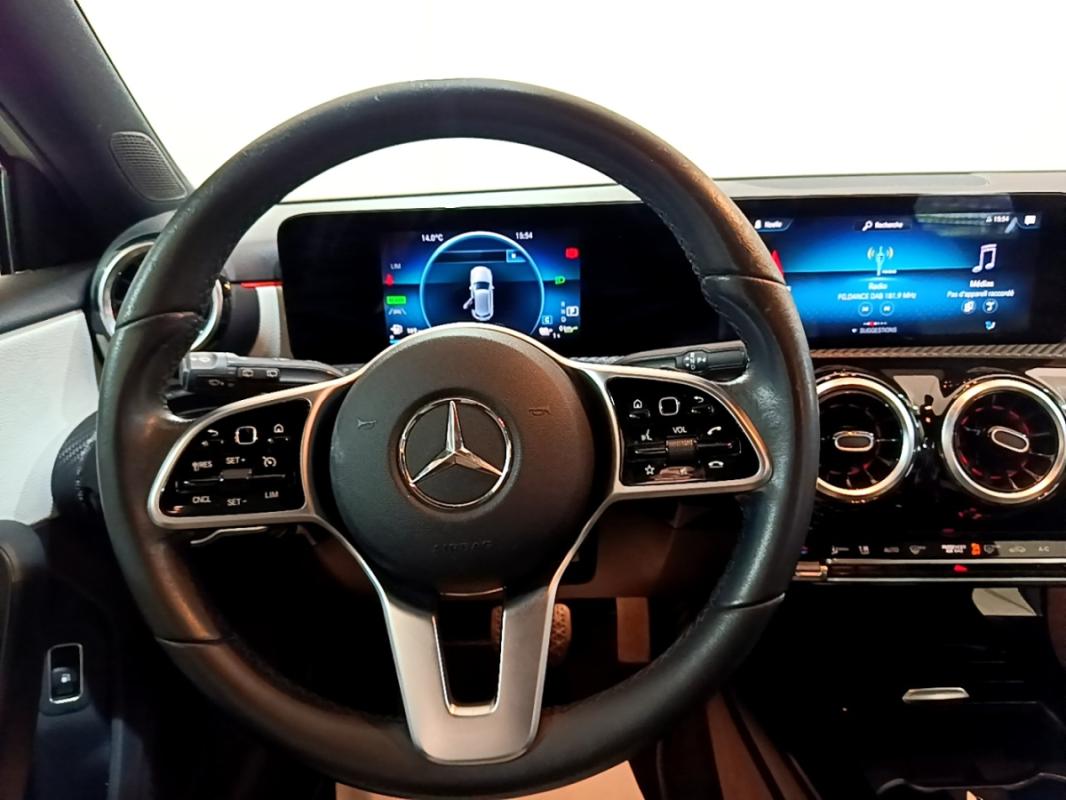 Mercedes-Benz Classe A IV Berline 250 e Business Line 8G-DCT