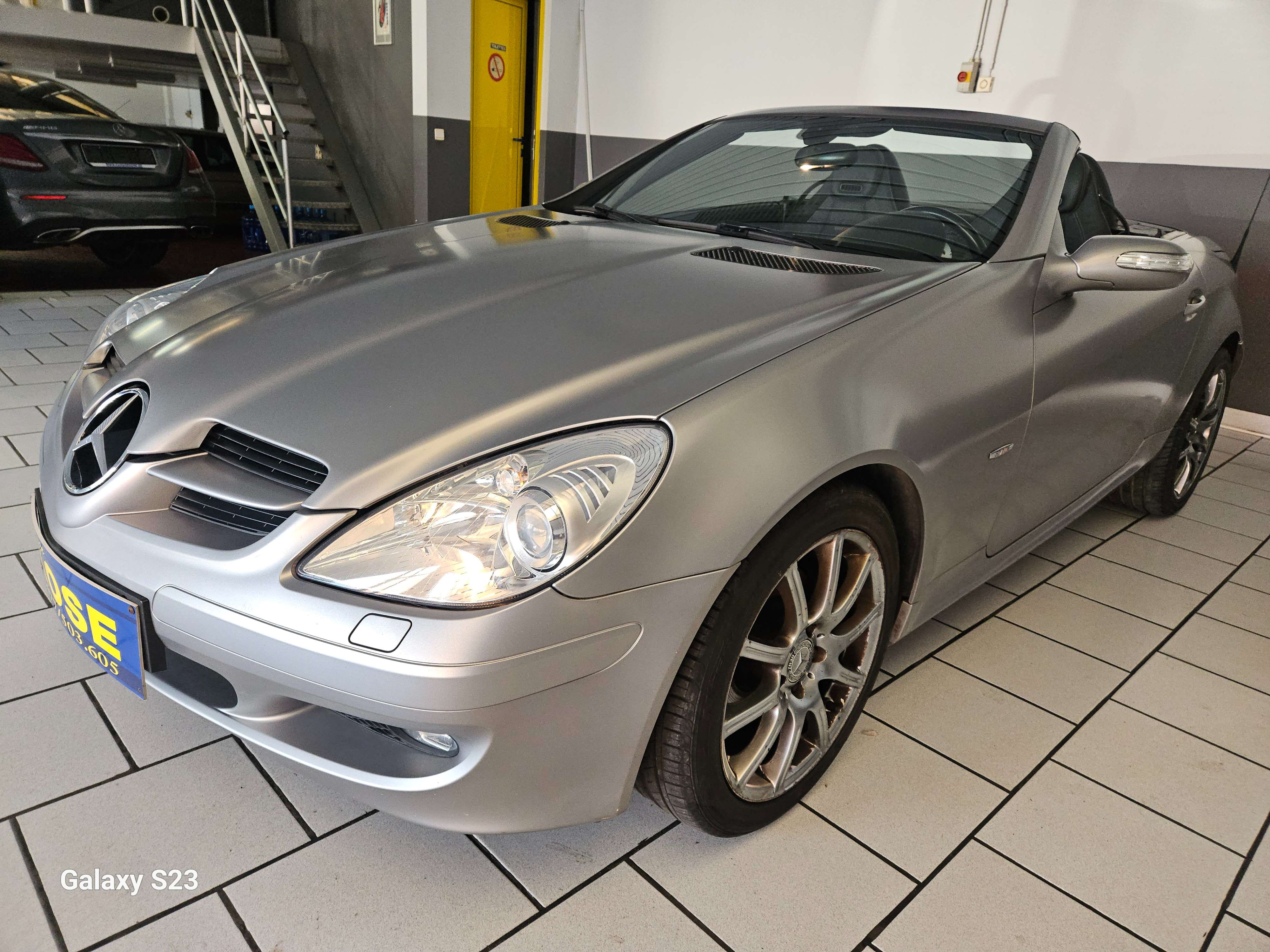 Mercedes-Benz SLK 200 Edition | Cui | Ventilé | Chauffants | Navigation
