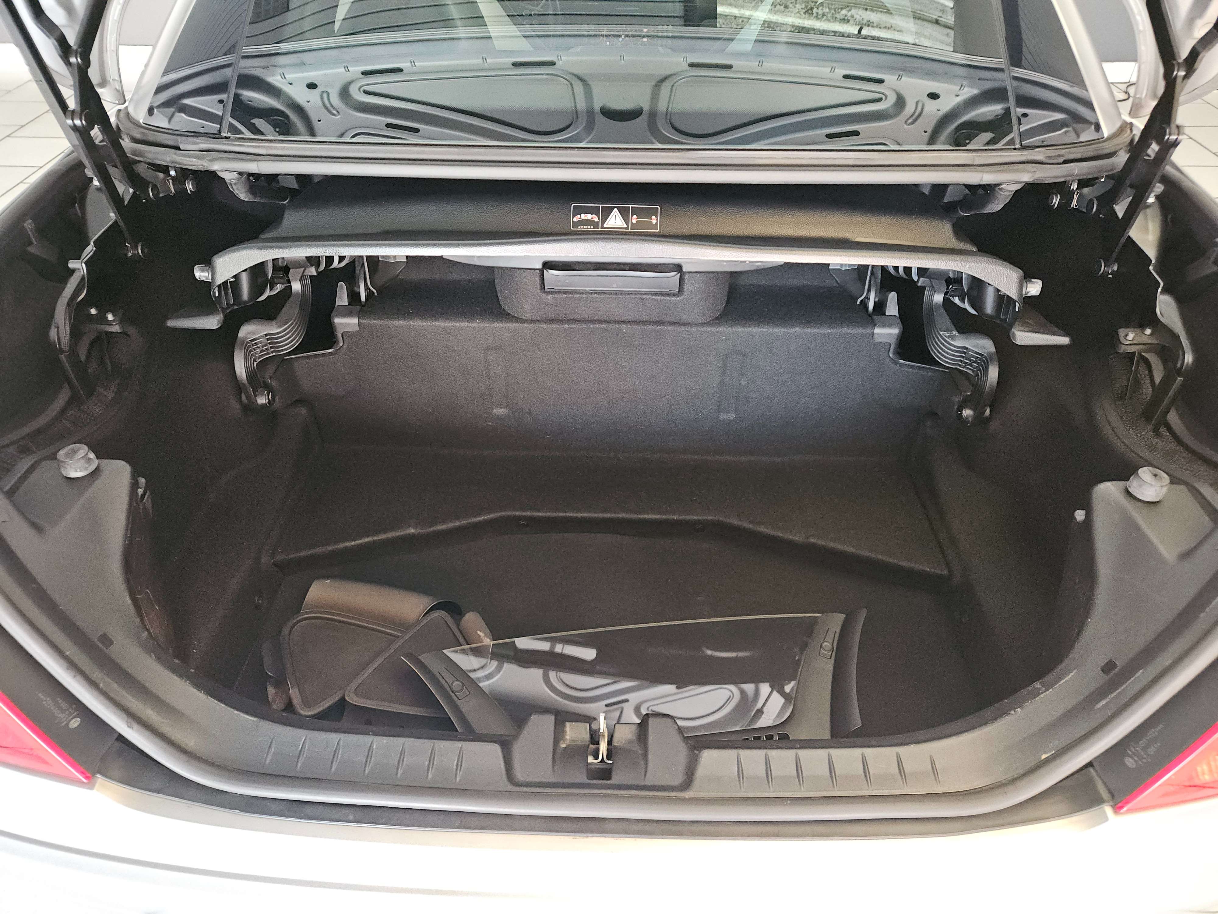 Mercedes-Benz SLK 200 Edition | Cui | Ventilé | Chauffants | Navigation
