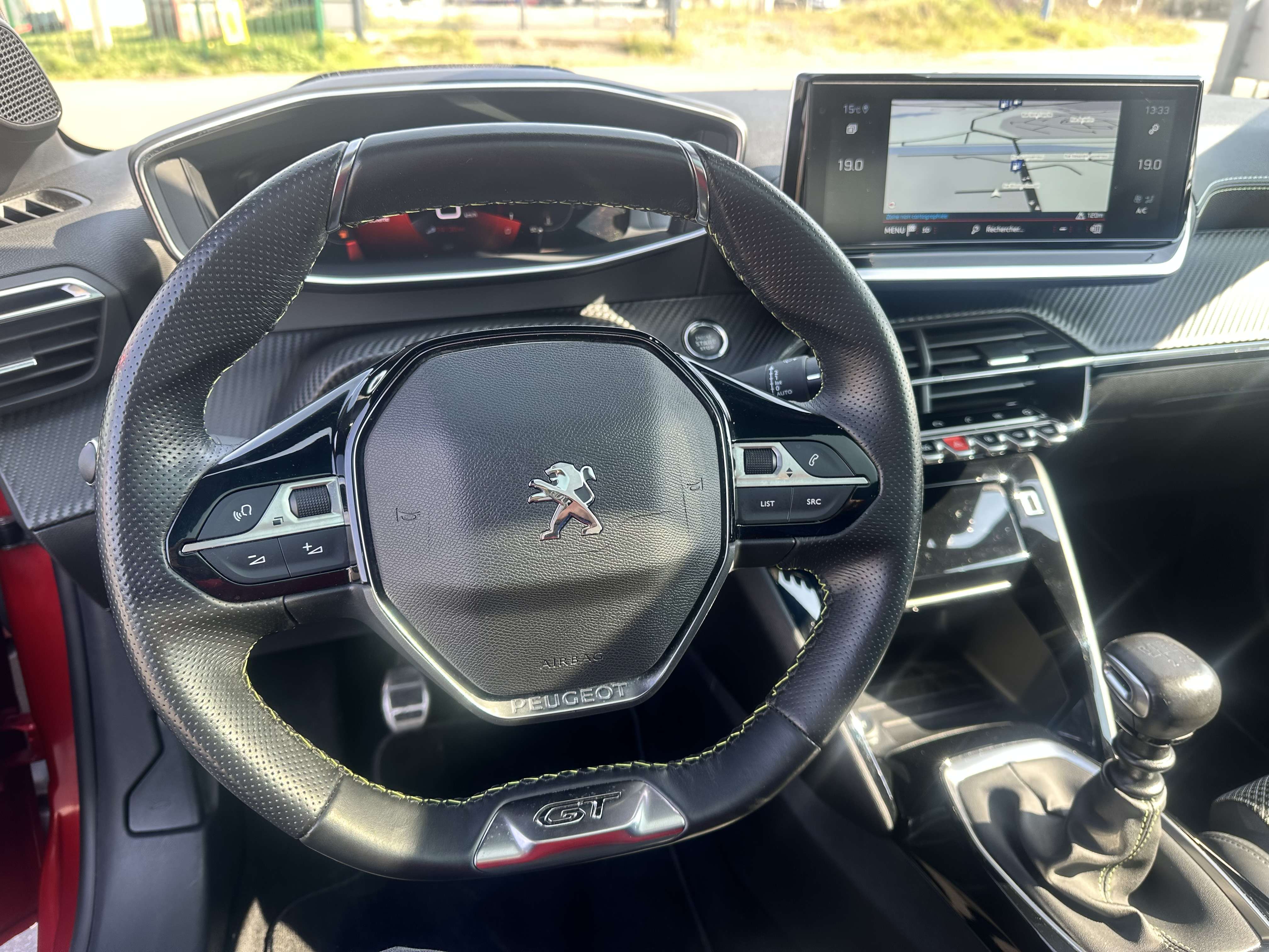 Peugeot 208 1.5 BlueHDi GT LINE