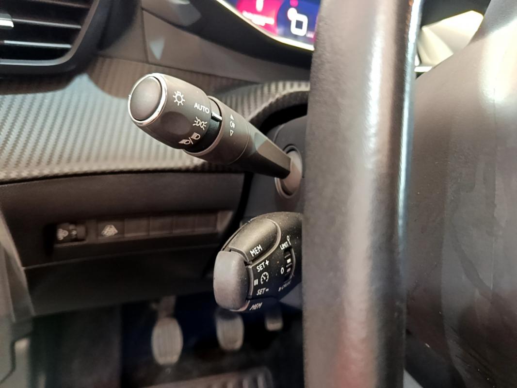 Peugeot 208 II PureTech 100 S&S Allure Business