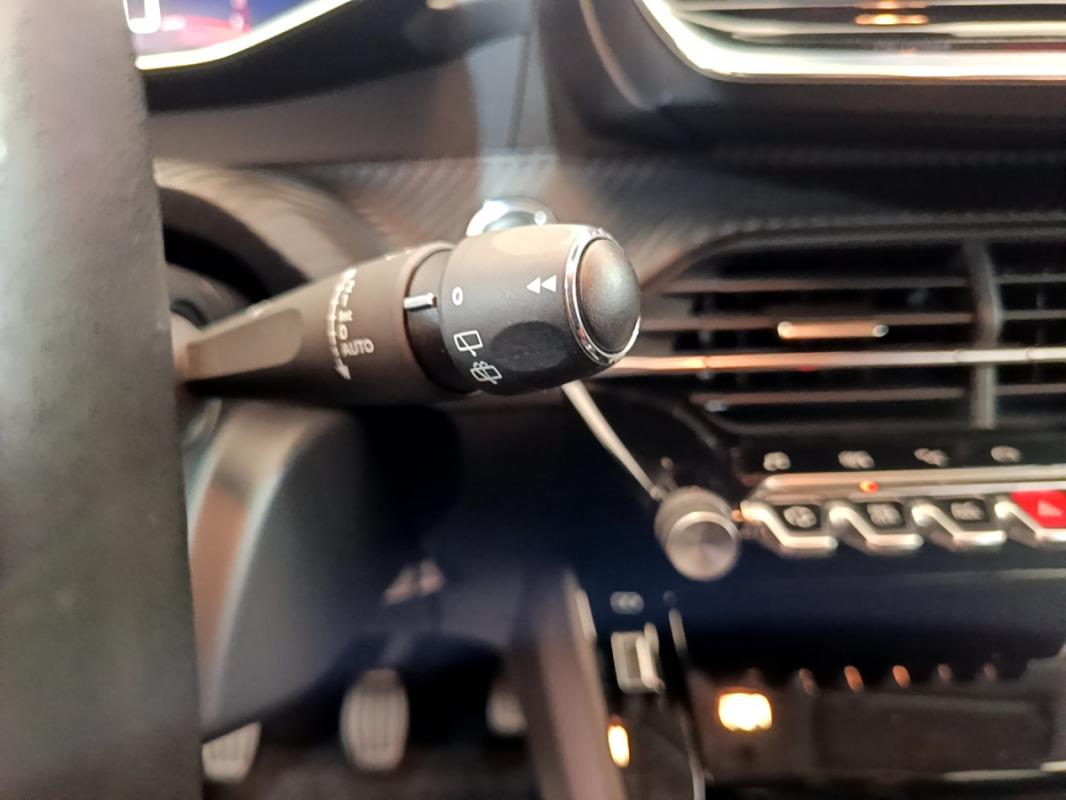 Peugeot 208 II PureTech 100 S&S Allure Business