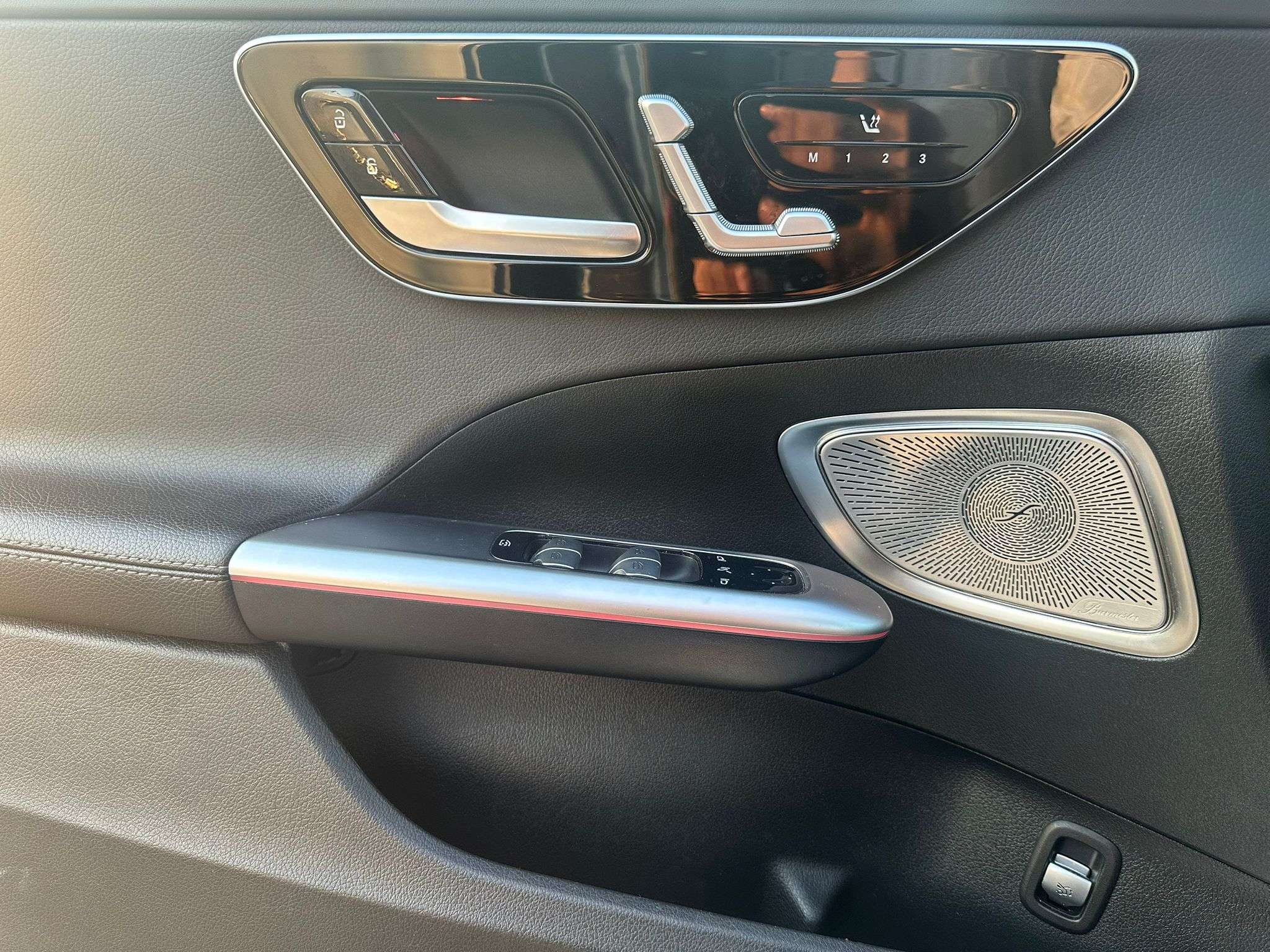 Mercedes-Benz C 220 C 220 d AMG PACK/PACK NIGHT/CAMERA360/TOIT PANO/