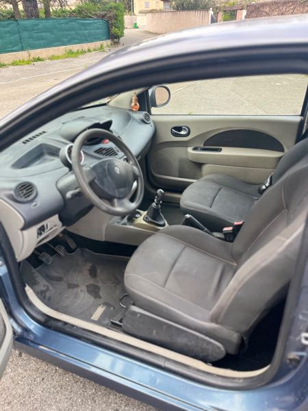Renault Twingo III (2) 1.0 SCE 75 INTENS