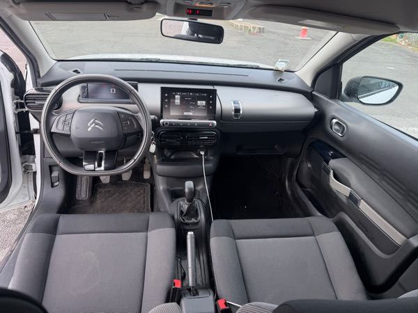 Citroen C4 CACTUS BLUEHDI 100 BUSINESS