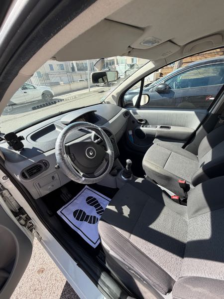 Renault Modus (Phase2) 1.2 16V 75 DYNAMIQUE