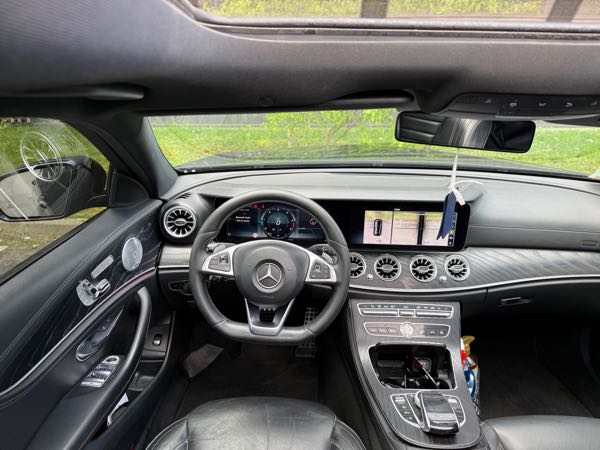 Mercedes-Benz Classe E V (2) 220 D AMG LINE 9G-TRONIC