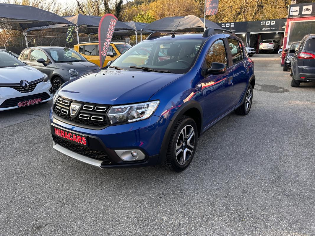 Dacia Sandero ECO-G 100 15 ans CAMERA / GPS