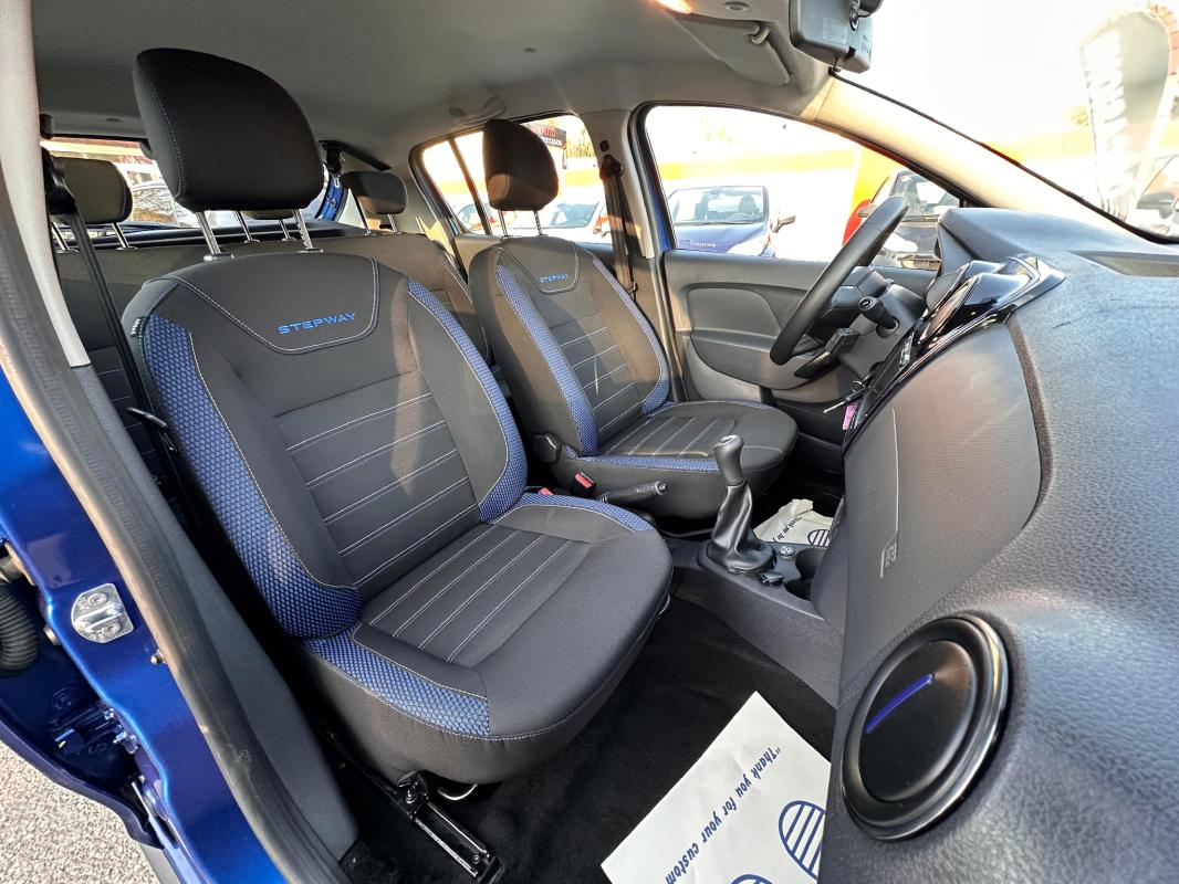 Dacia Sandero ECO-G 100 15 ans CAMERA / GPS